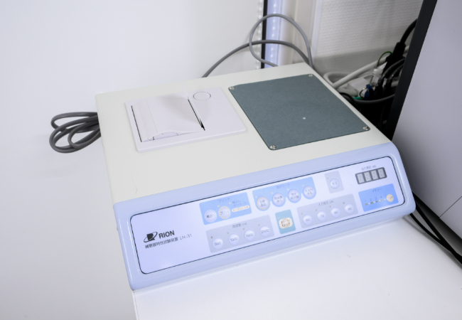 補聴器特製試験装置